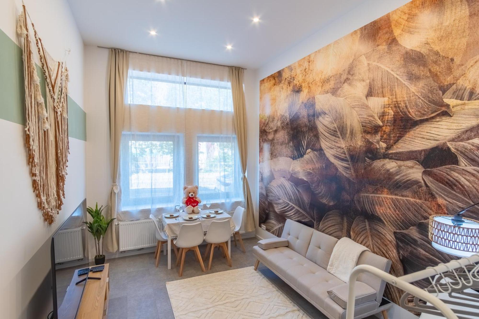 65 Zoll 4K Tv, Disney Plus, Soundbar, Kostenloser Kaffee, 5 Raeume لبسيا المظهر الخارجي الصورة